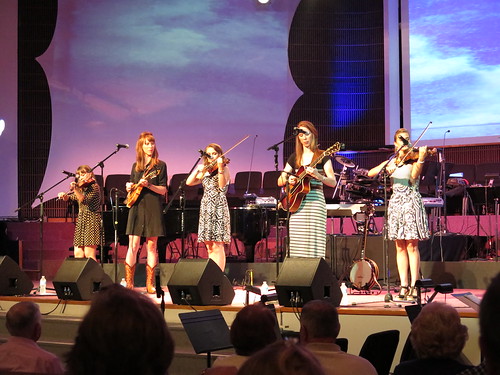 The Quebe Sisters concert
