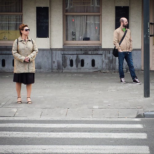 'Ton sur ton' - Brussels, Belgium 2014 #brussels #bruxelles #brussel #people #belgium #monochrome #photography #streetphotography #street