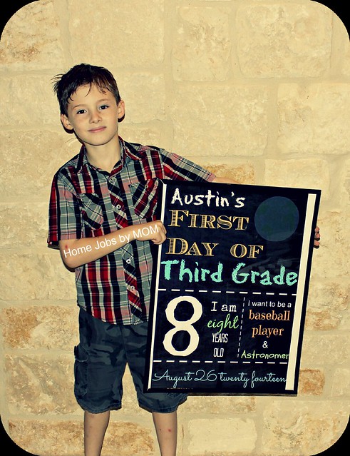 First Day of School: Easy Printable Chalkboard Sign