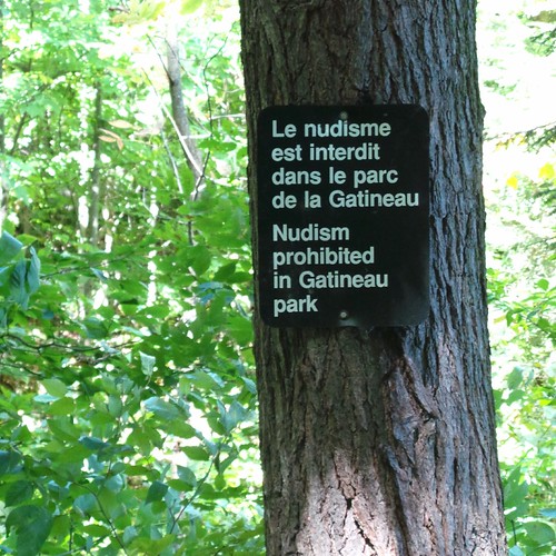 Gatineau Park sign No nudism