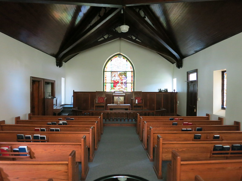 IMG_9424 2014-07-28 Moore Chapel UMC Childrens Home Decatur GA main chapel ceiling beams