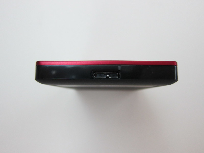 Seagate Backup Plus Slim - USB 3.0 Micro-B Port