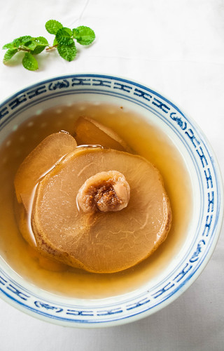 006 雪梨无花果糖水 - Pear  and figs dessert