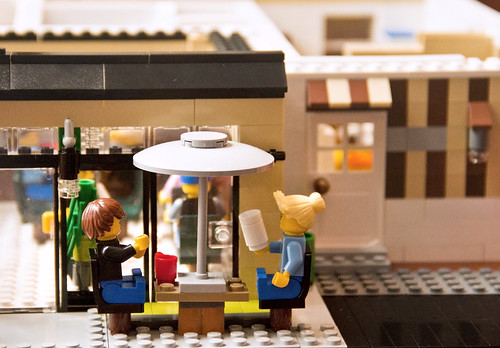 LEGO Movie Coffee Shop: Outside Seating