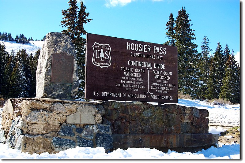 The summit of Hoosier Pass and the Continental Divide 1