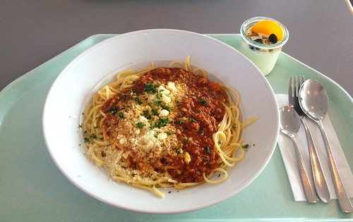 Spaghetti Bolognese & Parmesan