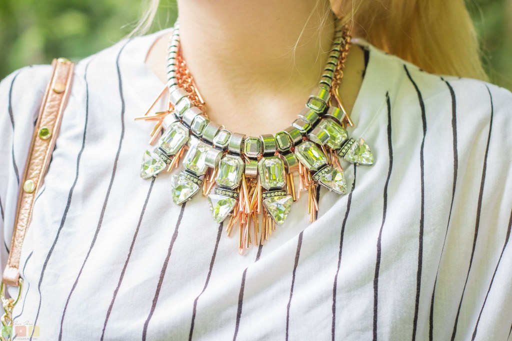 outfit-fashionblog-look-bershka-kette-necklace-top-shirt