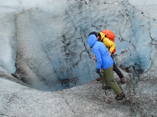Falljokull "Falling Glacier" - outlet from Vatnajokull icecap