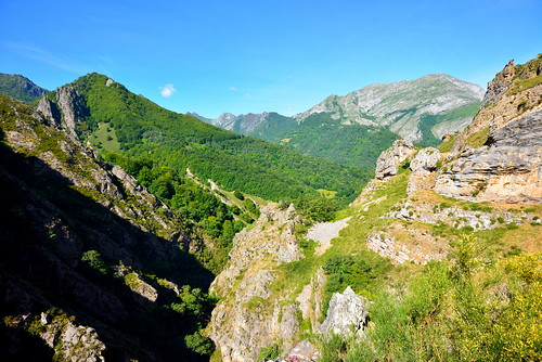 trip travel mountains spain tour scenic spanish views northernspain