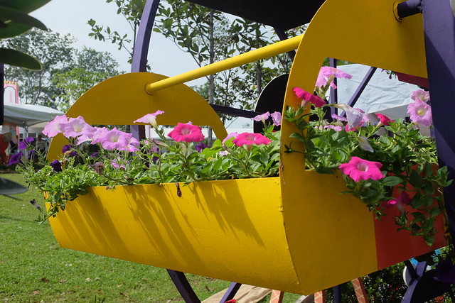 Ferris wheel and flowers, Singapore Garden Festival