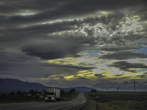 sunset southwest scale clouds truck utah highway colorado bigsky vastness keepontruckin devilshighway monticellout rte666 nocturnes090514