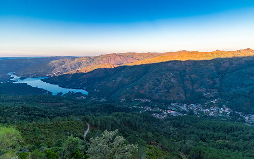 portugal cávado river lake nationalpark penedagerês sunrise