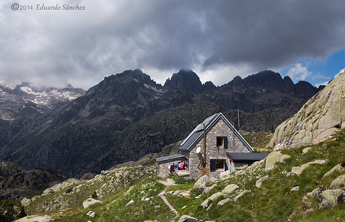 españa naturaleza paisaje refugio montaña pirineos lerida boí