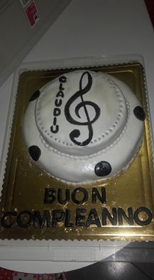 Music Cake by Laura Betuzzi‎