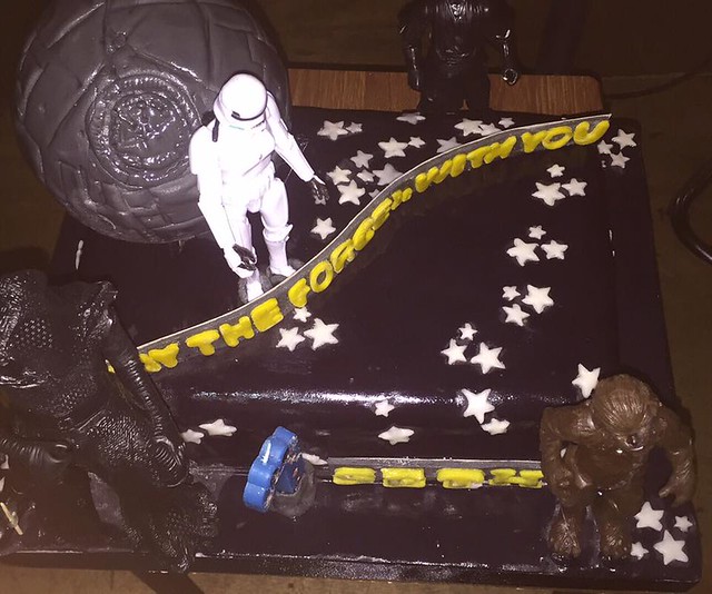 Star Wars Cake by Sugar ookies cakes and cupcake by Lelay