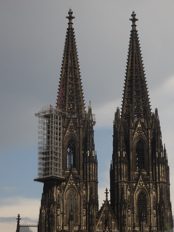 Top half of West facade, Cologne Cathedral
