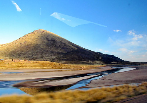 peru river altiplano