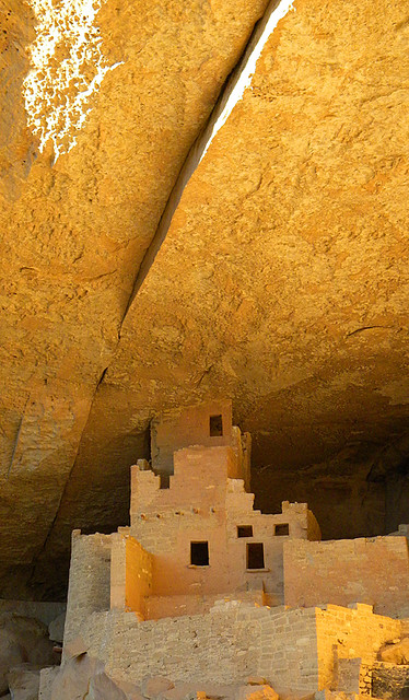Cliff Dwelling at Colorado's Mesa Verde
