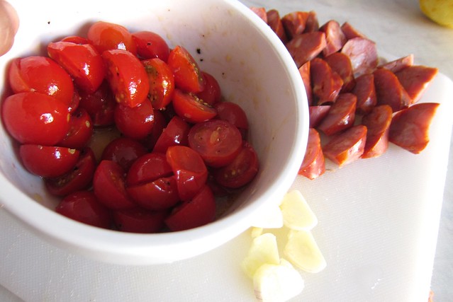 chorizo & tomato salad 1409