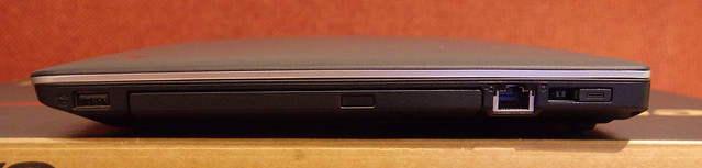 Lenovo ThinkPad E440_009