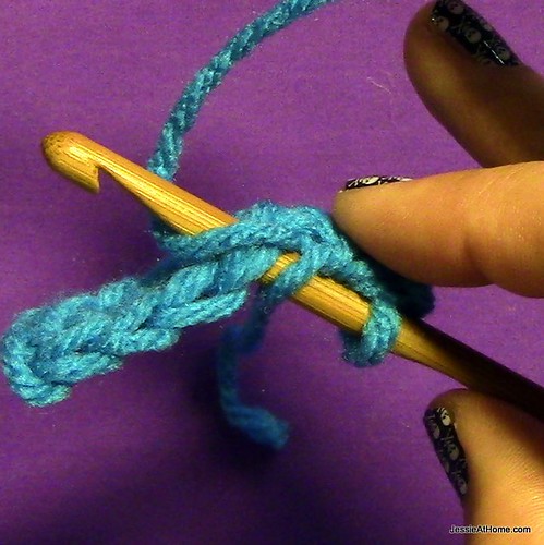 Stitchopedia-Crochet-Getting-Started-Half-Double-Crochet-Step-3