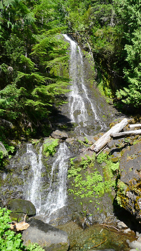 Water falll at start of climb Rainer Washington Cascades_0256