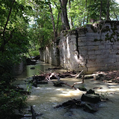 canal ruins hiking lock indiana metamora