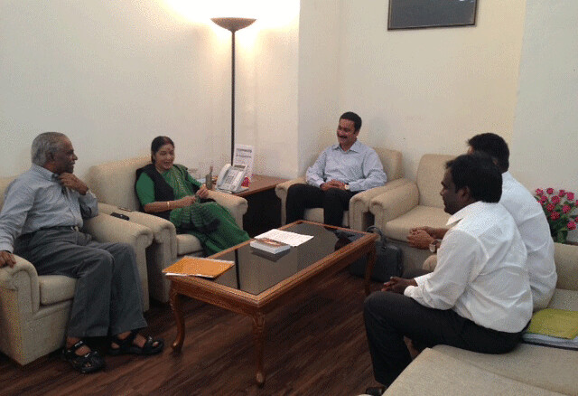 Civil society coalition from TN meets Sushma over urging change in Indian policy towards Sri Lanka