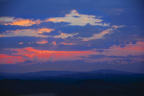 sunset italy clouds landscape nikon italia tramonto nuvole hills tuscany crete siena toscana paesaggio colline cretesenesi asciano campagnatoscana d7100 nikon18300 nikond7100