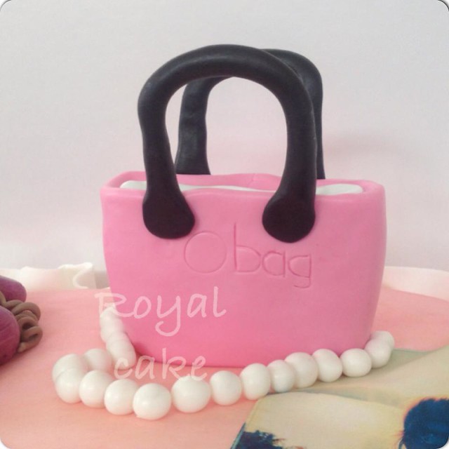Handbag Cake by Royal cake by M T (Blunotte e Manuel)