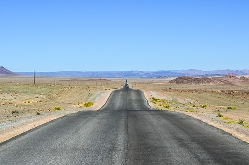 C13 road between Aussekehr and Noordoewer, Namibia