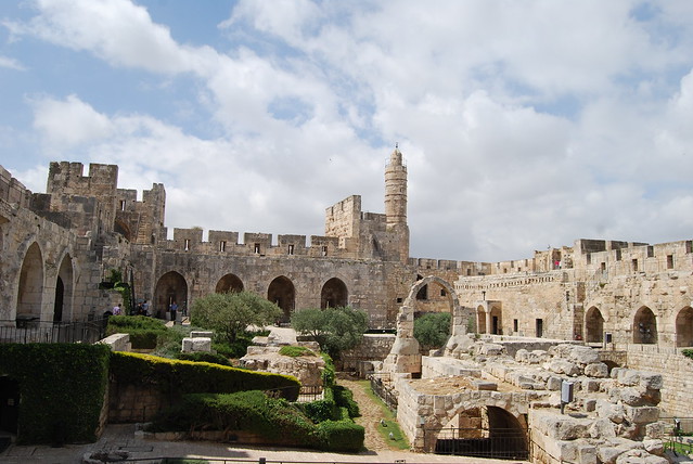 Jerusalen. La Torre de David  y la Explanada de las Mezquitas - A la búsqueda de la piedra antigua. (11)