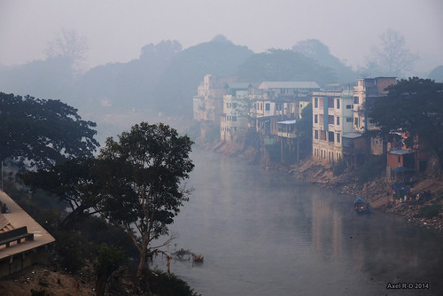 thailand burma rivière myanmar brouillard maesot myawaddy bâtimentimmeuble