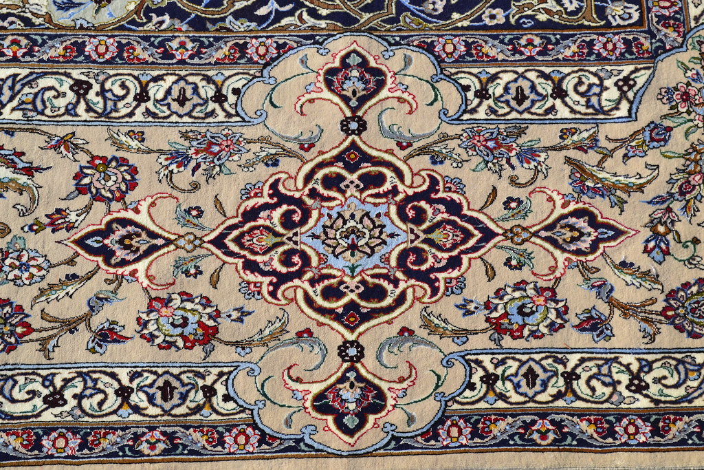 Isfahan Oversize Persian Rug 13x20