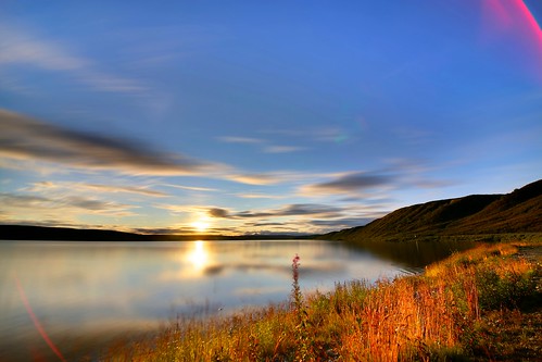 new travel sunset sky lake reflection water alaska landscape countryside bright outdoor magichour alaskahighway summitlake canoneos6d
