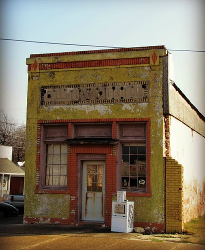 reflection abandoned architecture mississippi decay bank delta shelby smalltown vintagesigns