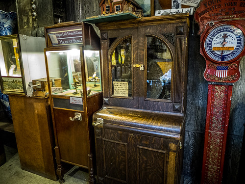 Coin Operated Antiques at Marsh's
