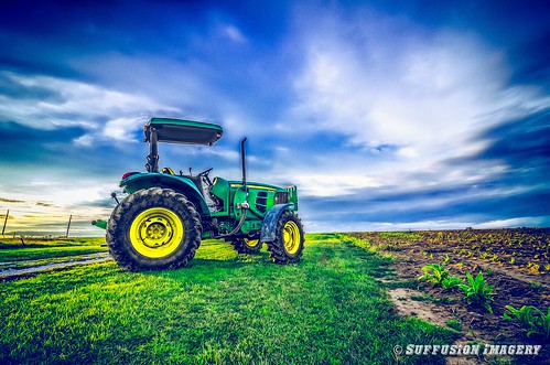 sunset tractor clouds nikon unitedstates kentucky hdr johndeere bloomfield bardstown tokina1224mm d7000