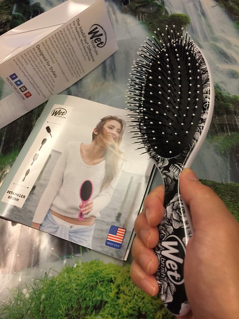 1051119 全美最大梳具品牌-Wet Brush