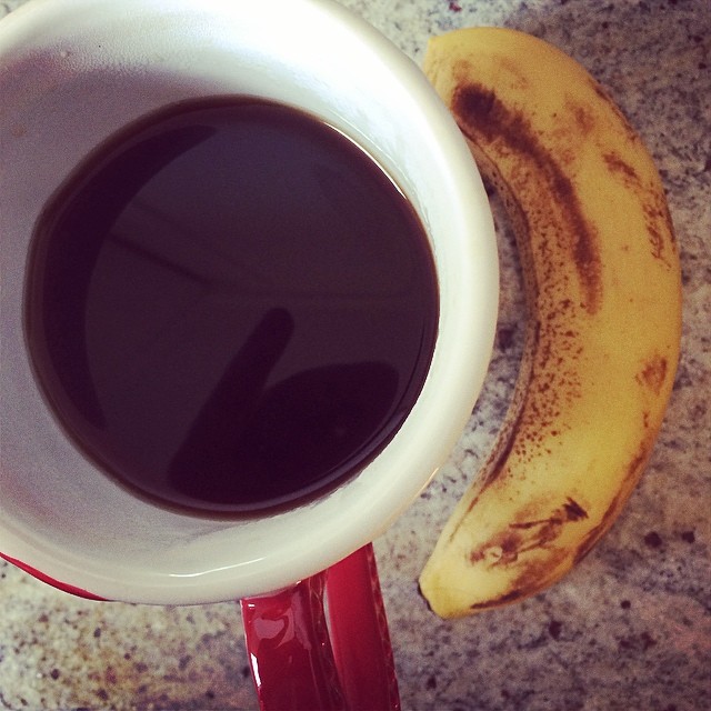 Day 14, #Whole30 - breakfast (banana & black coffee)