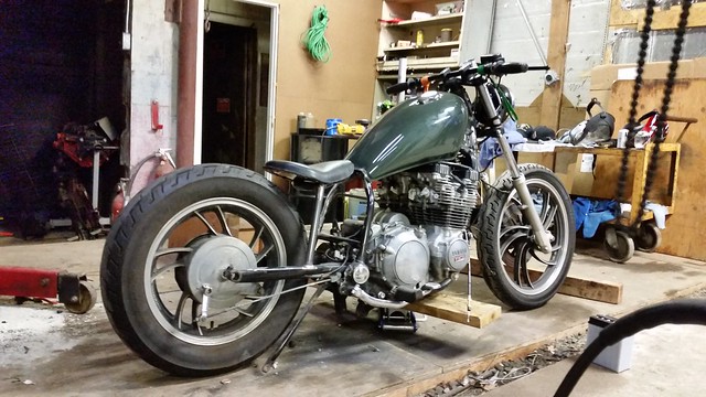 Another xj650 bobber build.
