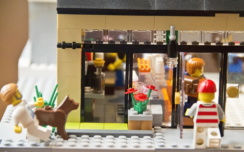 LEGO Movie Coffee Shop: Entrance