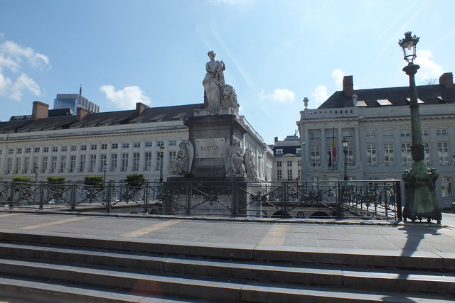 Cinco días por Belgica - Blogs de Belgica - Llegada y Bruselas (1)