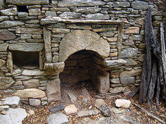 EGRf012 (the fireplace of the old hermitage)
