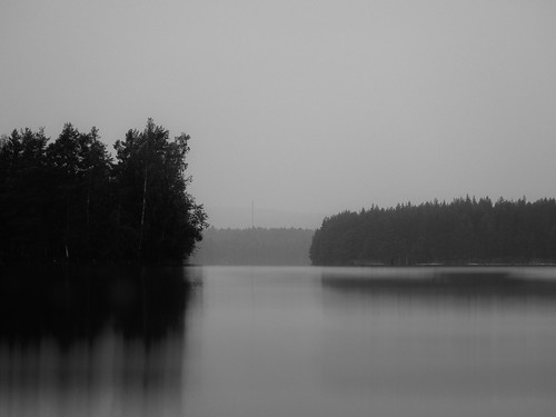 blackandwhite bw lake sweden smoke sandviken nikoncoolpixaw100 västanbyfäbodar