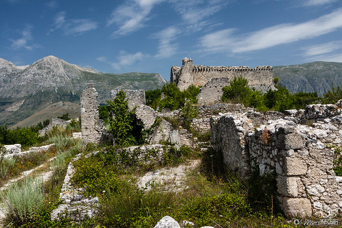castle ruins italia castello rocca abruzzo rovine albafucens antrosano