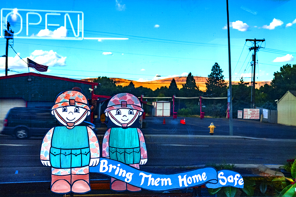 Bring-Them-Home-Safe-in-print-shop-window--Kennewick