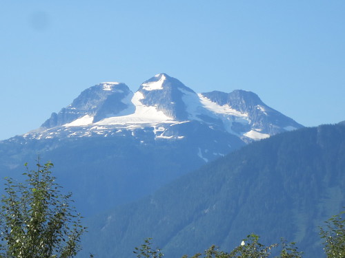 mountain canada bc columbia mount british revelstoke begbie