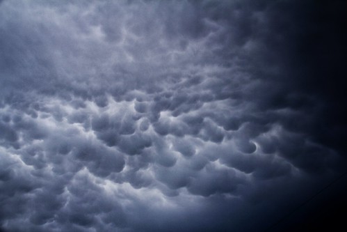 Mammatus Cloud action over #Leeds after the #thunderstorms