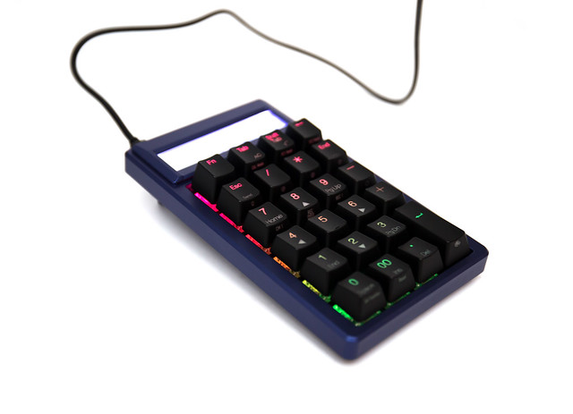 Ducky Pocket RGB 計算機鍵盤 (1) 開箱動手玩！[未上市工程版] @3C 達人廖阿輝